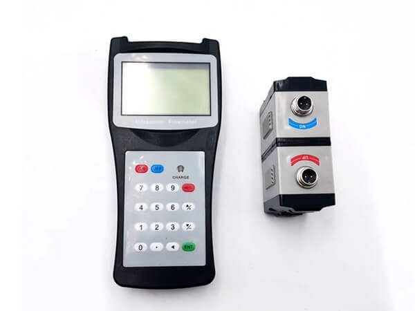 手持式超聲波流量計(jì) 手持式超聲波流量計(jì)